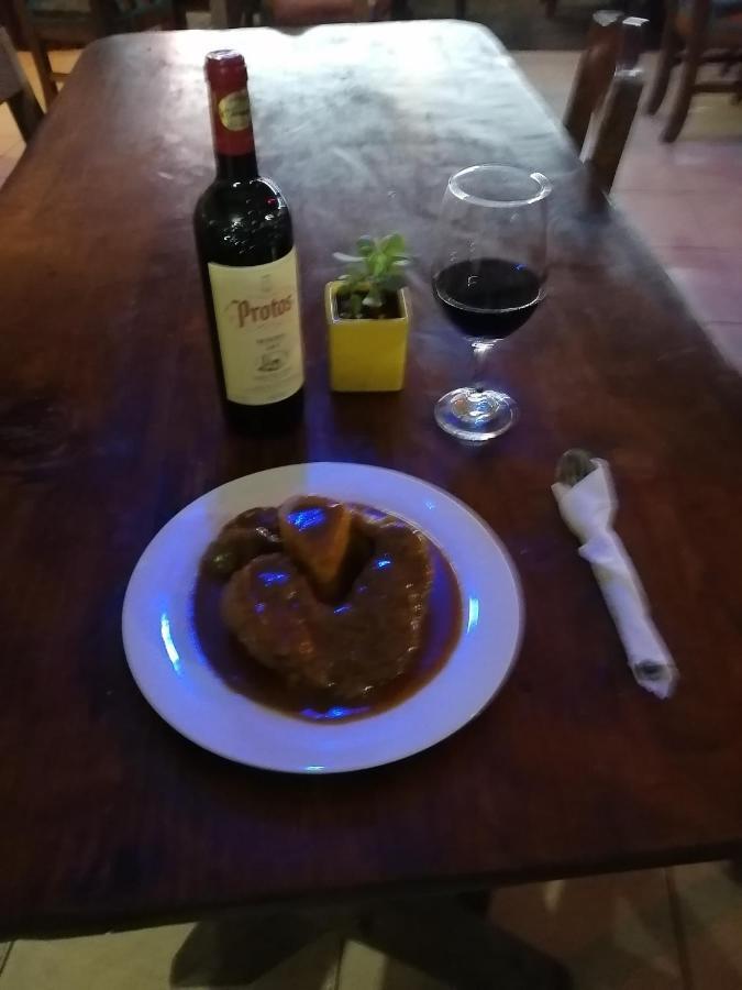 La Famosa Costillas A La Lena Jarabacoa Zewnętrze zdjęcie
